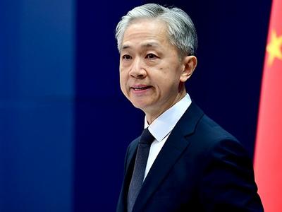 李家超表示将全力追捕周庭，外交部：支持香港特区政府依法履职