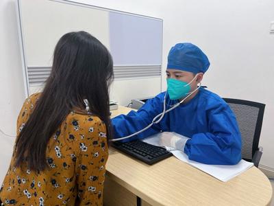 全国发热门诊接诊量呈波动下降趋势，医疗服务总体平稳有序