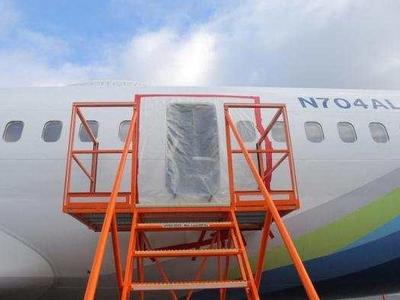 美监管机构负责人称“波音737MAX9有重大问题”