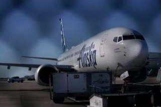 美国阿拉斯加航空公司取消13日前所有波音737 MAX 9航班