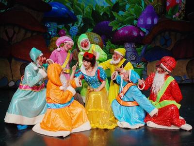 “白雪公主”首发，青岛市话剧院2024儿童剧大幕拉开！快给你家孩子安排上