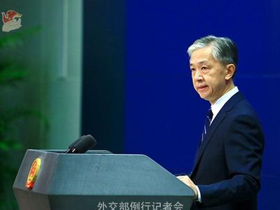 多名中国留学生入境美国时遭盘查，外交部表态