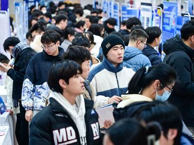 清华毕业生“80%都出国了”？校方辟谣！具体数据公布