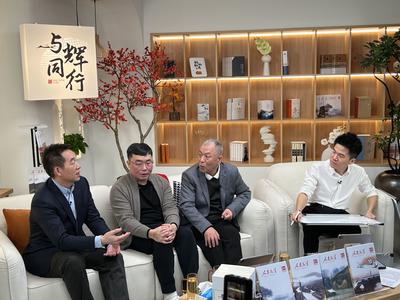 《人民文学》董宇辉直播：4小时卖出100万本！人海中的文学寻亲
