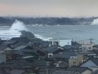 日本强震震中附近的石川县观测到约5米高海啸