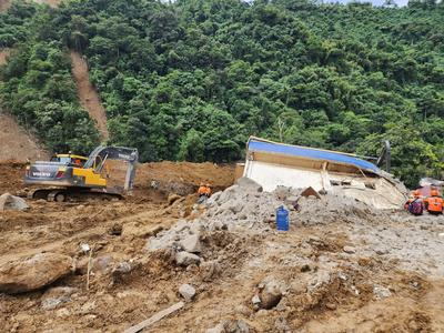 菲律宾金达沃省山体滑坡事故死亡人数上升至90人