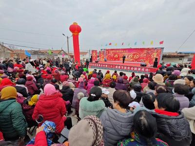 平度大泽山：这场22年“村晚”精彩纷呈