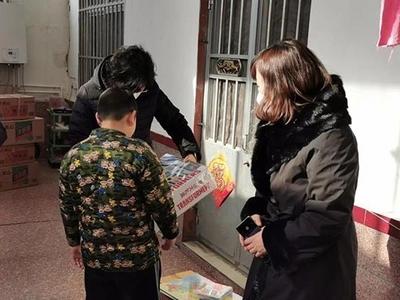 真情暖童心，相伴护成长！青岛市积极开展寒假春节期间困境儿童关爱服务活动