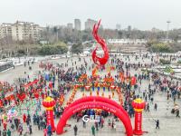 体验民俗闹元宵，这里的市民玩嗨了！