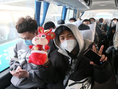 今年“反向春运”趋势明显，部分大学生先出游再回家