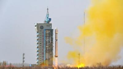 我国成功发射云海二号02组卫星
