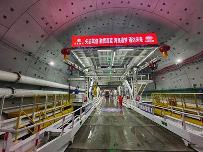 “海天号”盾构机已掘进至海底40米！青岛胶州湾第二海底隧道工程加快推进