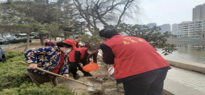 今天，植树！即墨国际商贸城管委基层党支部开展植树护树志愿服务活动