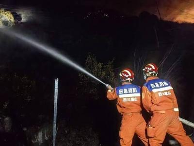 四川康定森林火灾明火已扑灭，雅江仍有断续火线