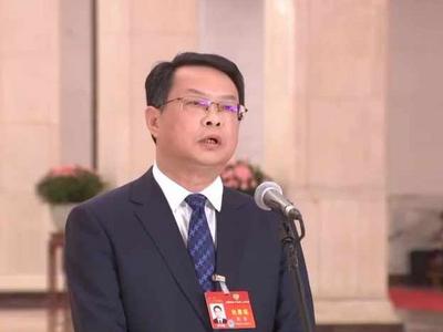 郑军委员：一个人遇到好老师是一生的幸运