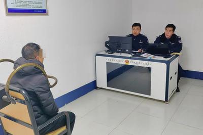 厨师竟做夜贼！撬盗电动车电瓶241块，已被刑事拘留