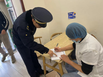 垃圾分类进行时，执法检查促实效