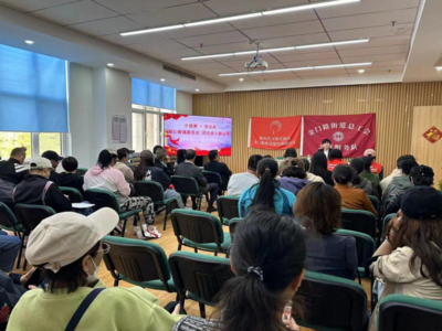 美德信用丨金门路街道银川西路社区开展“劳模进社区”五一宣讲活动