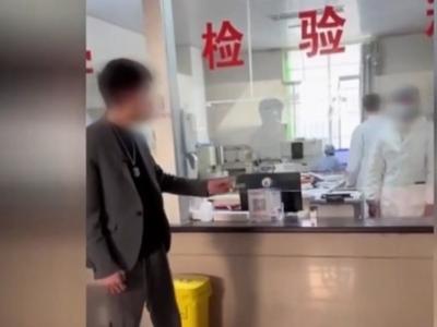 网红当众“喝尿”博流量，警方：行拘！封号！