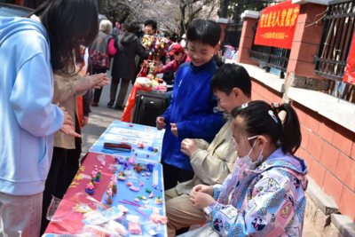 【美德信用】“春之浪漫 只樱有你” 金门路街道三明路社区第二届樱花节开幕啦！