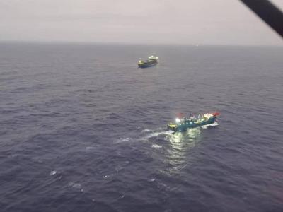 海南西南海域一外籍货船与渔船发生碰撞，8人失联，搜救正在进行中