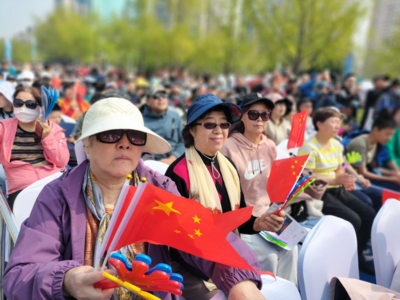 金门路街道开展“爱我国防 爱我海军”国防教育活动