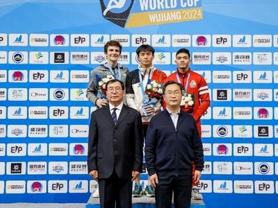 破亚洲纪录！世界杯攀岩赛中国队获1金1银