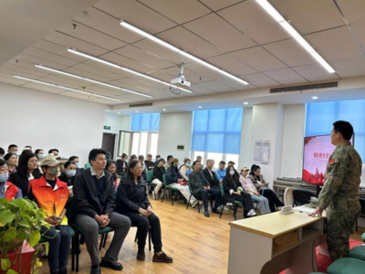 金门路街道开展“爱我国防 爱我海军”国防教育宣讲活动