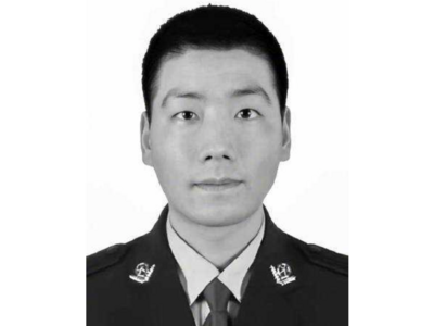 痛心！90后民警保护群众被刺牺牲