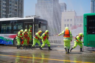 防汛接驳、地震避险疏散……青岛这场防灾减灾综合应急演练很有看头