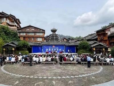 贵州黎平违规建设客栈失火致9人遇难2人受伤，经营者获刑5年