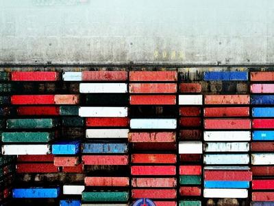 同比增长5.7%，前4个月我国外贸增速加快