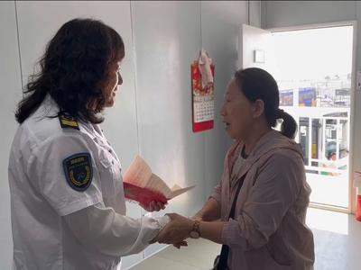 救人、礼让……青岛街头，这些温暖身影让人动容