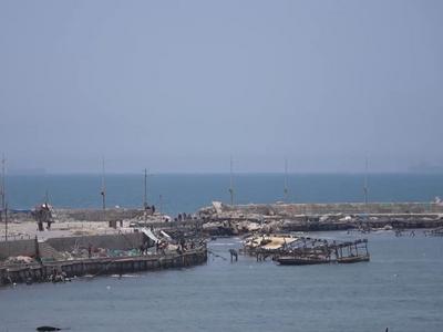 美国巨资建码头搞“人道援助”，加沙民众不买账