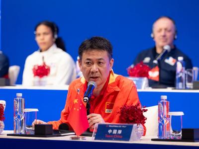 蔡斌：中国女排渐入佳境，朱婷是否首发待定