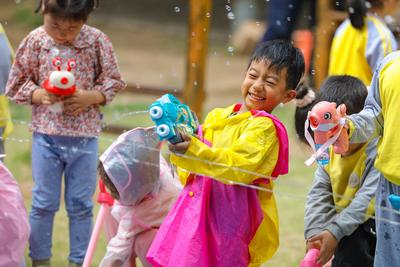 6至17岁人群身高与5年前相比平均增加超2厘米