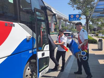 又到旅游季，青岛这支“流动服务队”再上线！