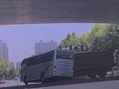 江苏南通交通事故最新通报：事故调查和责任认定正在进行