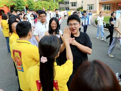 谨防病从口入！放松心态备战中高考，青岛市疾控中心发布健康提示→