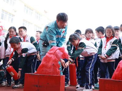 青岛：做好防震减灾疏散演练，确保校园安全