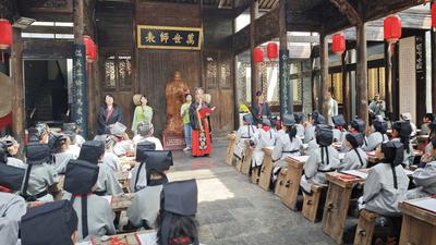 青岛：“研”途精彩，让课堂“活”起来 