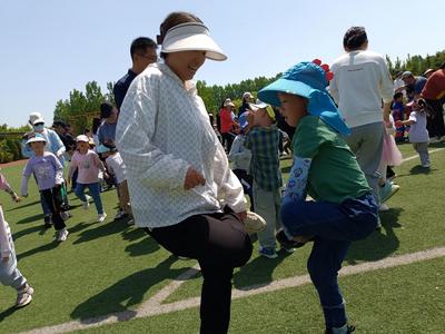 亲近自然、趣味科探！市北区通榆路幼儿园共享家校亲子时光