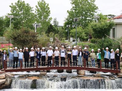 “标杆万里行”活动全国首站开进青岛，这家污水厂成智能化标杆