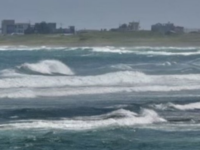 韩国海警：济州附近海上一载有12人渔船沉没
