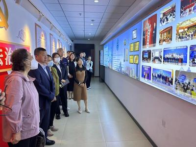 改进仲裁服务，促进多元解纷！青岛仲裁办开展区域党建共建活动