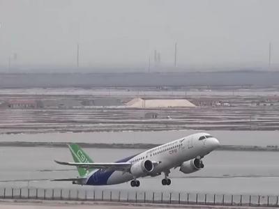 国产大飞机喝“地沟油”也能飞上天？