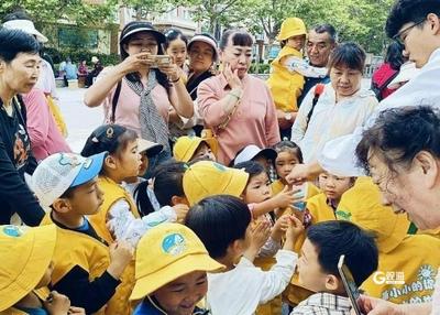 让大学教授走进小学！青岛大学材料科学与工程学院科普基地举办科技活动周系列活动