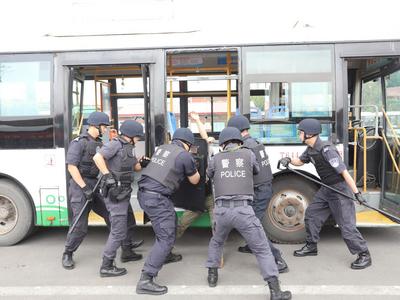 筑牢市民出行安全防线！青岛北站这场应急演练真实“有料”