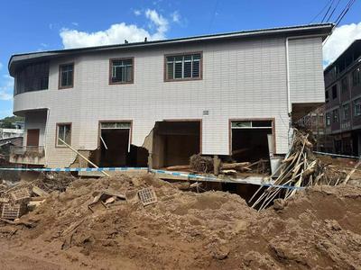 广东平远县强降雨已造成38人死亡、2人失联
