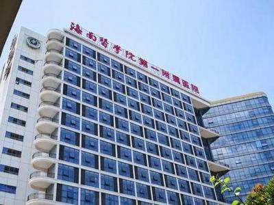 海口一护士夜间被患者持刀割伤：无医疗纠纷，患者被警方控制